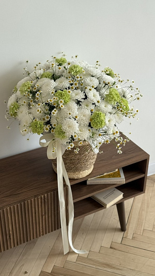 Композиция в корзине "Необъятная любовь" размер L