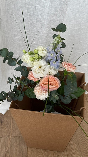 Цветочная подписка Букет размер S (4 букета)