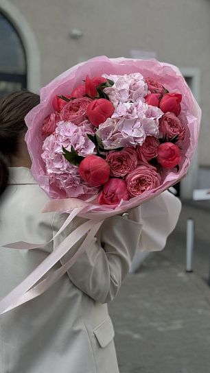 Букет "Пленящий шарм"