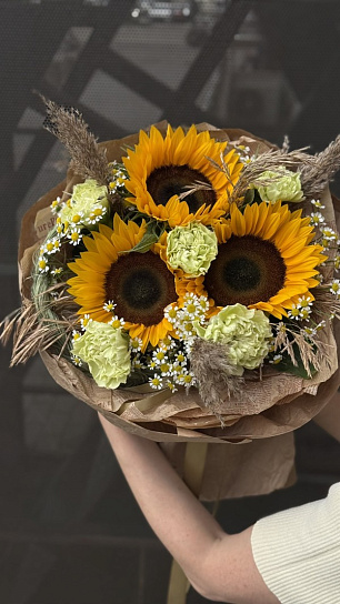 Букет "Летние подсолнухи"
