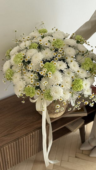 Композиция в корзине "Необъятная любовь" размер L