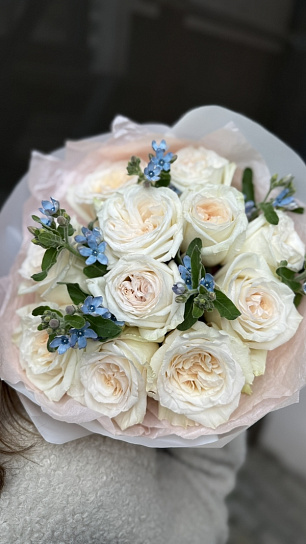 Дуо-букет с розами и незабудками