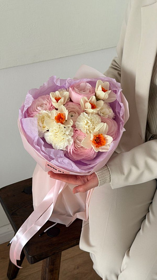 Букет "С ароматом нарциссов"