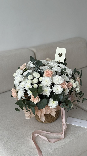 Композиция в корзине "Зефиная нежность", размер М