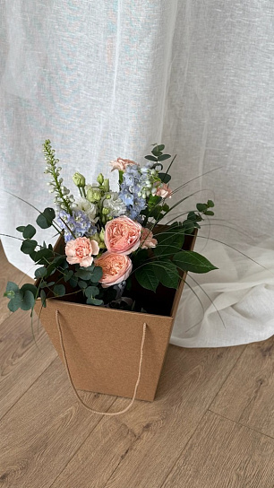 Цветочная подписка Букет размер M (4 букета)