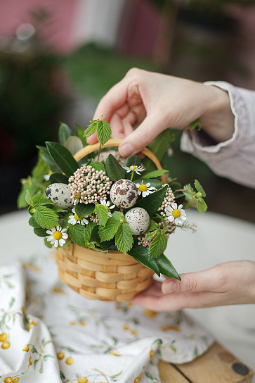 Композиция "Пасхальное приветствие"