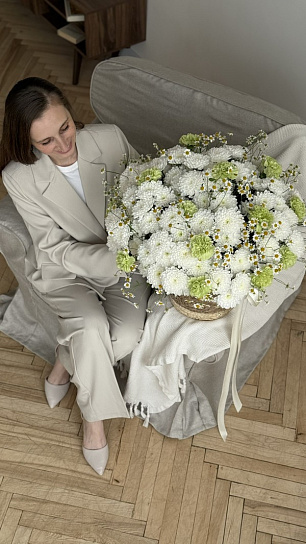 Композиция в корзине "Необъятная любовь" размер L