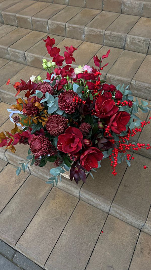 Композиция в корзине "Прогулка по Флоренции"