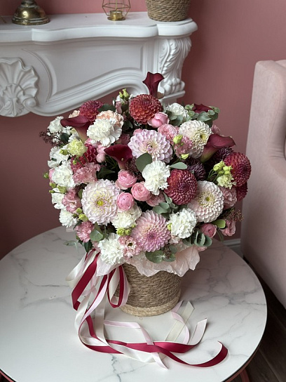 Композиция в корзине "Нежный август"