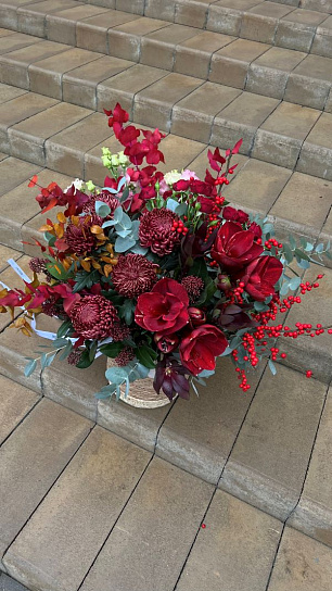 Композиция в корзине "Прогулка по Флоренции"