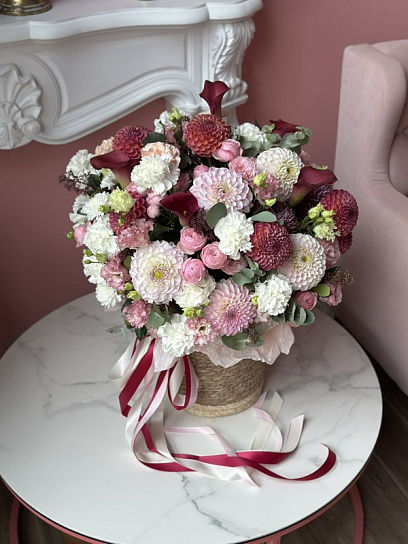 Композиция в корзине "Нежный август"