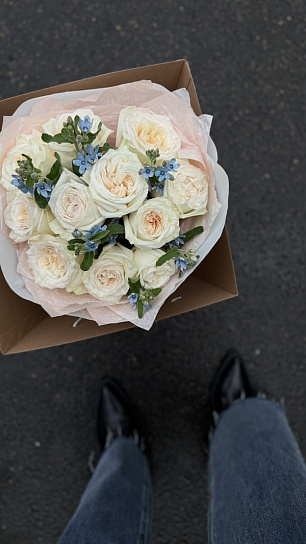 Дуо-букет с розами и незабудками