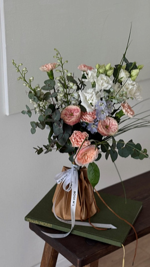 Цветочная подписка Букет размер L (4 букета)