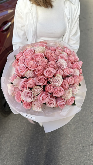 Букет из 51 розовой розы