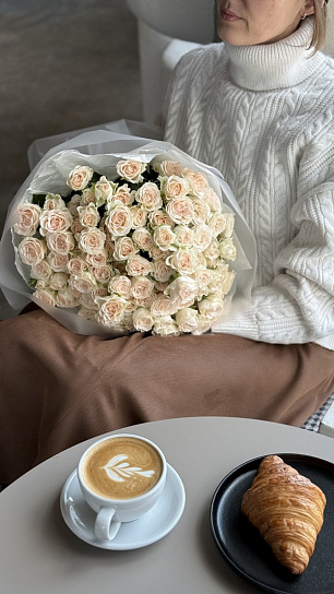 Монобукет с пионовидными розами "Свит Софи"